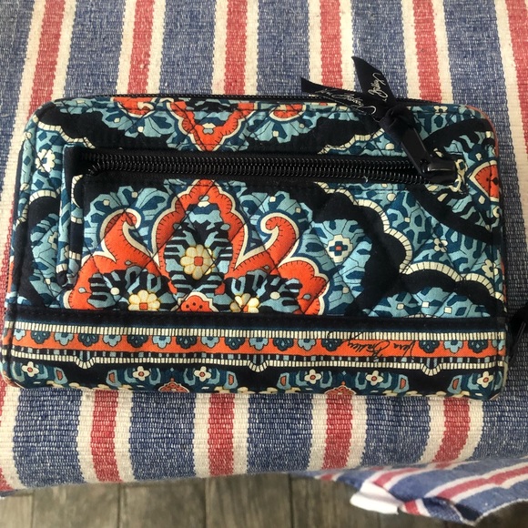 Vera turnlock wallet - Picture 2 of 3